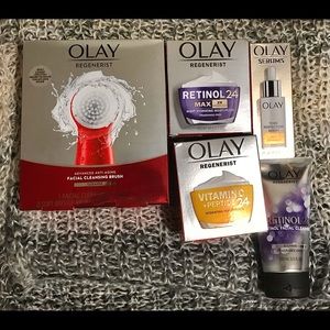 A set of Olay moisturizer and cleanser. Brand new in box.